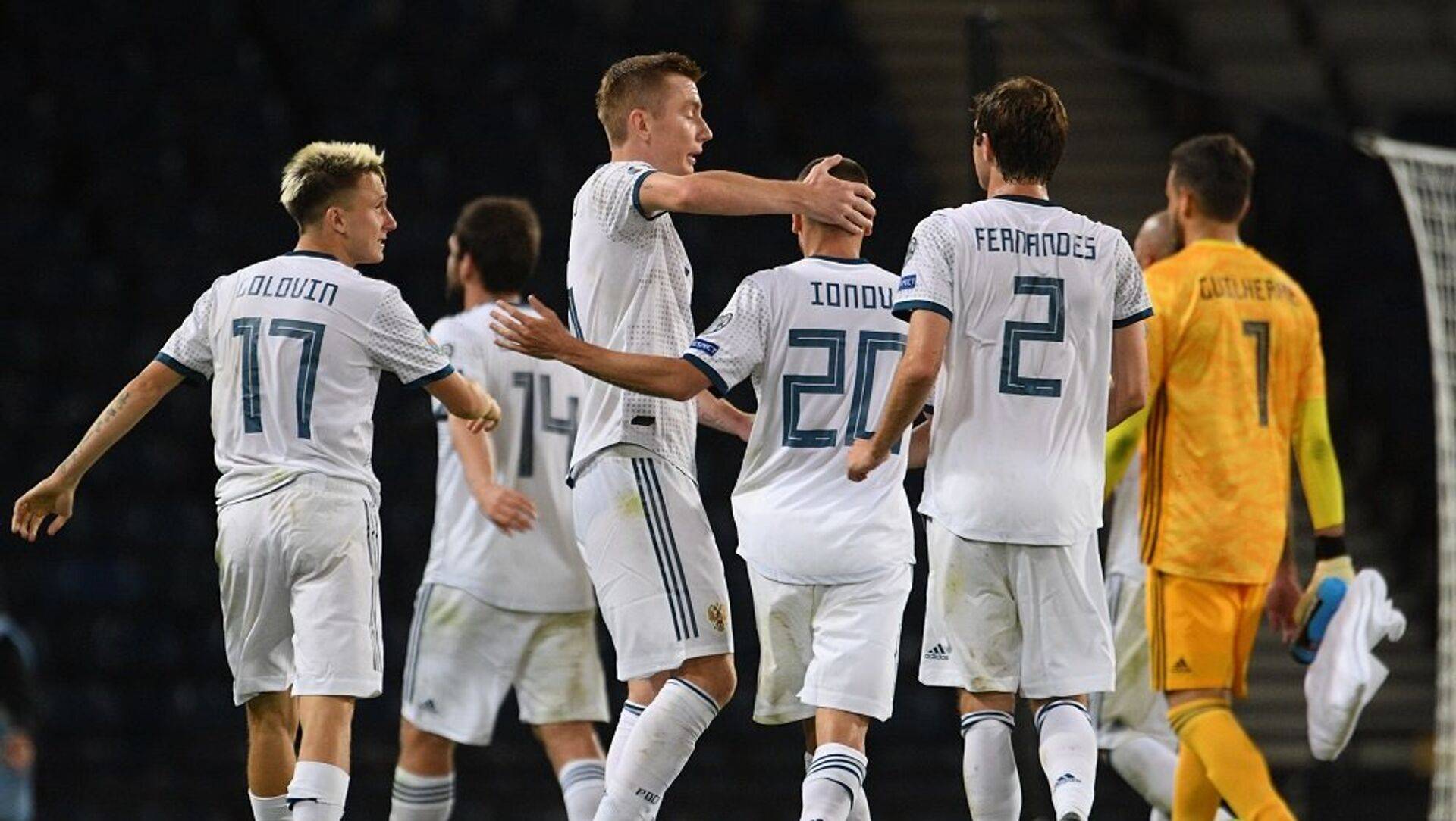 比利亚雷亚尔训练开放日,关键时刻战术微调引欢呼,NBA常规赛在即,纪律约束更严格 比利亚雷亚尔训练开放日,关键时刻战术微调引欢呼,NBA常规赛在即,纪律约束更严格