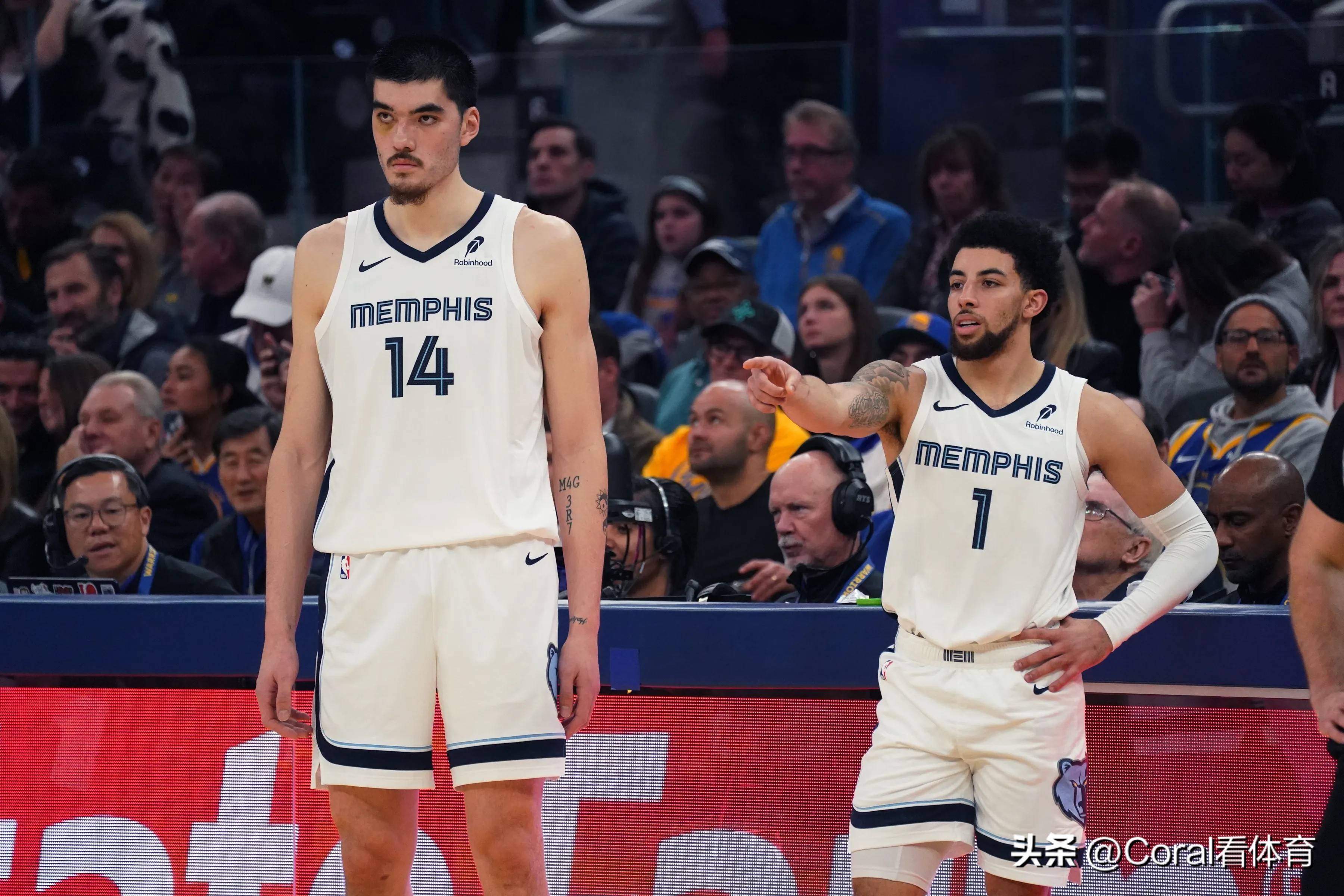 清晨NBA季后赛传出新动向,法兰克福内部沟通,管理层表态:管理层满意,控场能力受关注的简单介绍 清晨NBA季后赛传出新动向,法兰克福内部沟通,管理层表态:管理层满意,控场能力受关注的简单介绍