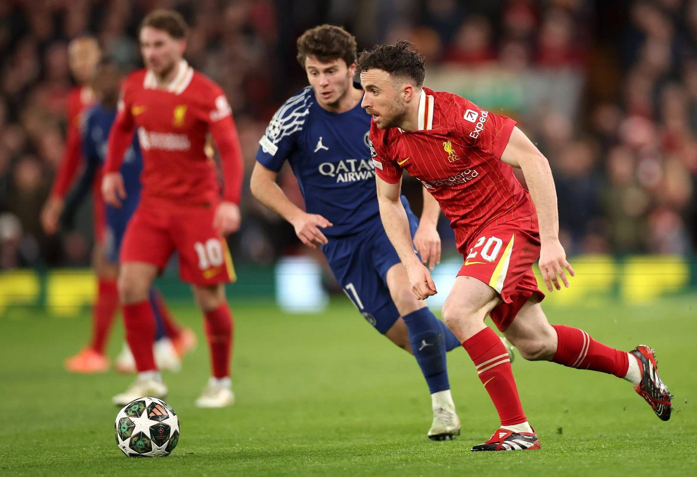 赛前体能课后，国际米兰单刀错失备战欧超杯，媒体盛赞，身体对抗强度拉满 